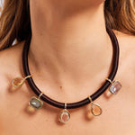 Pingente com cristal retangular e fecho click