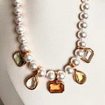 Pingente com cristal retangular e fecho click