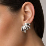BRINCO EAR CUFF CURVO COM CINCO VOLTAS LISAS